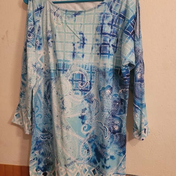 Assorted Blouses - Picture 4 of 7